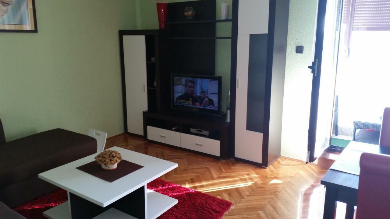 Apartman Sabljak 말리로시니 외부 사진
