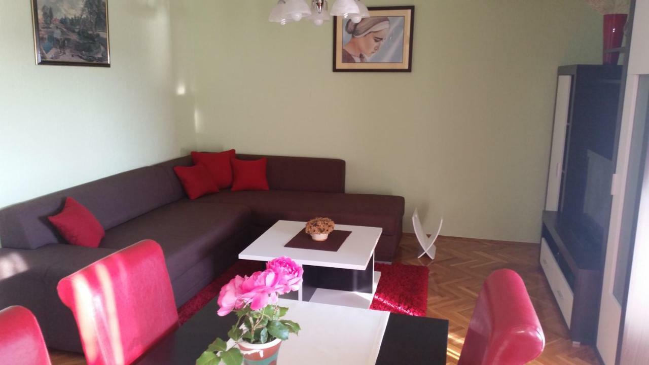 Apartman Sabljak 말리로시니 외부 사진