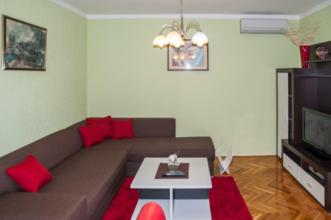 Apartman Sabljak 말리로시니 외부 사진