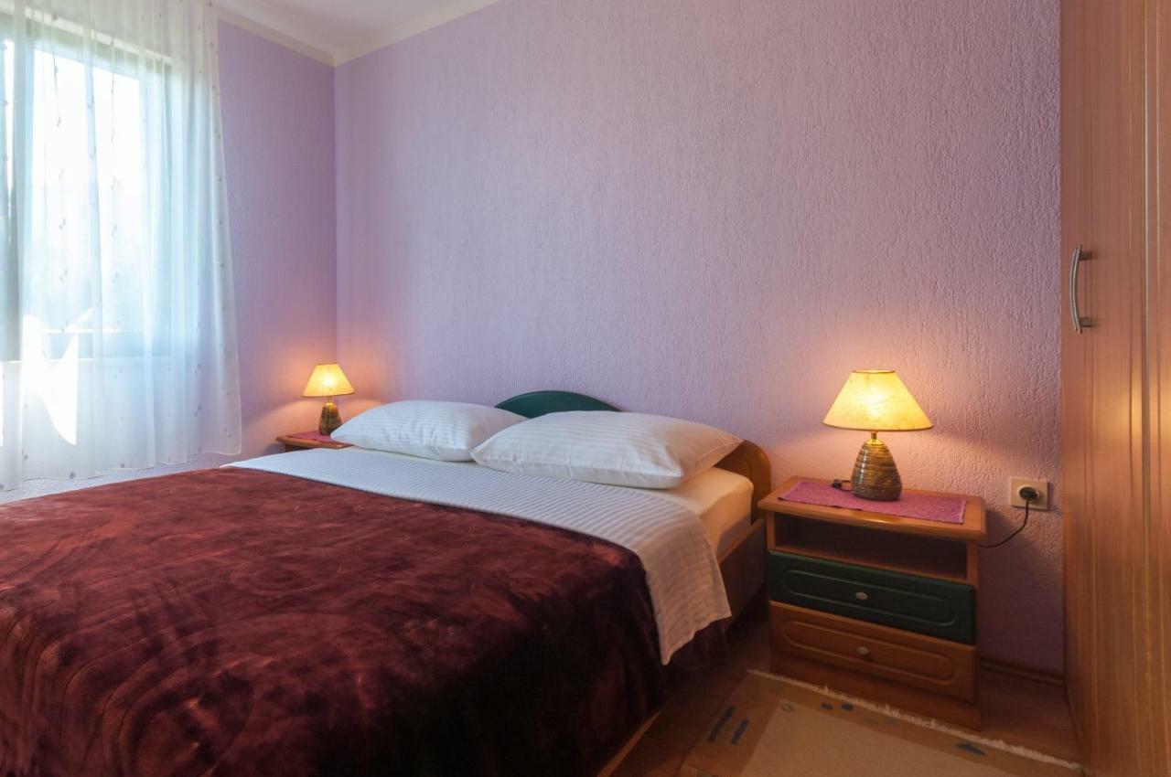Apartman Sabljak 말리로시니 외부 사진